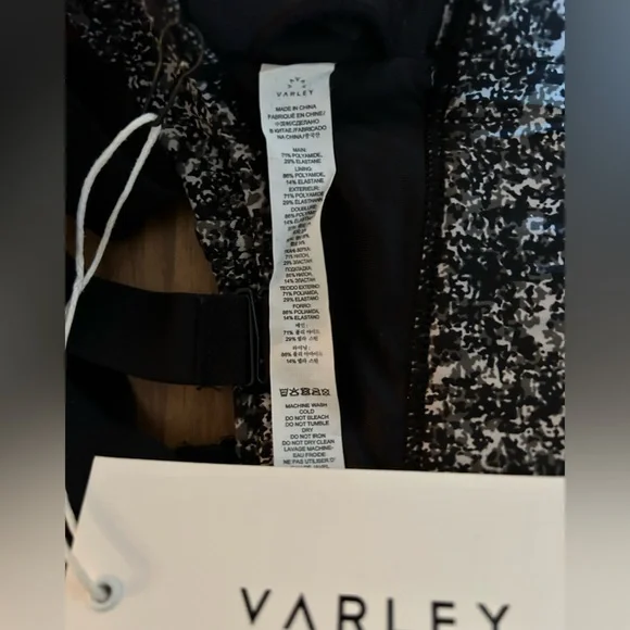 VARLEY BROMLEY SPORTS BRA SIZE XXS NWT - Picture 10 of 11